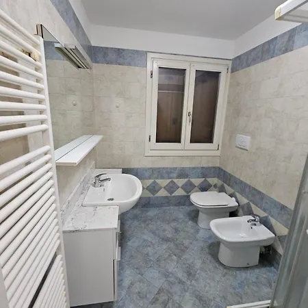 6 Apartment